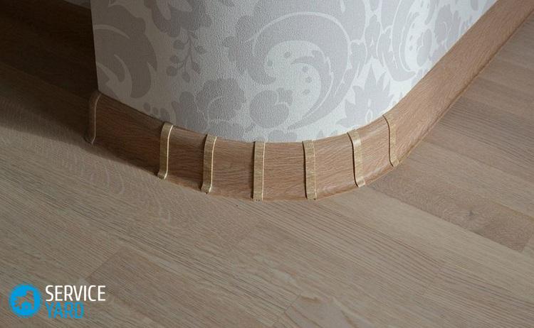 Socle en plastique à arrondir