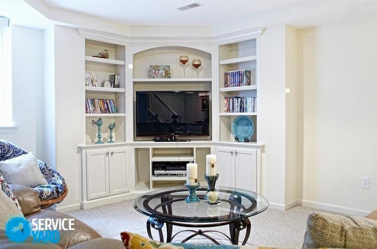 coin-tv-unit-avec-étagères
